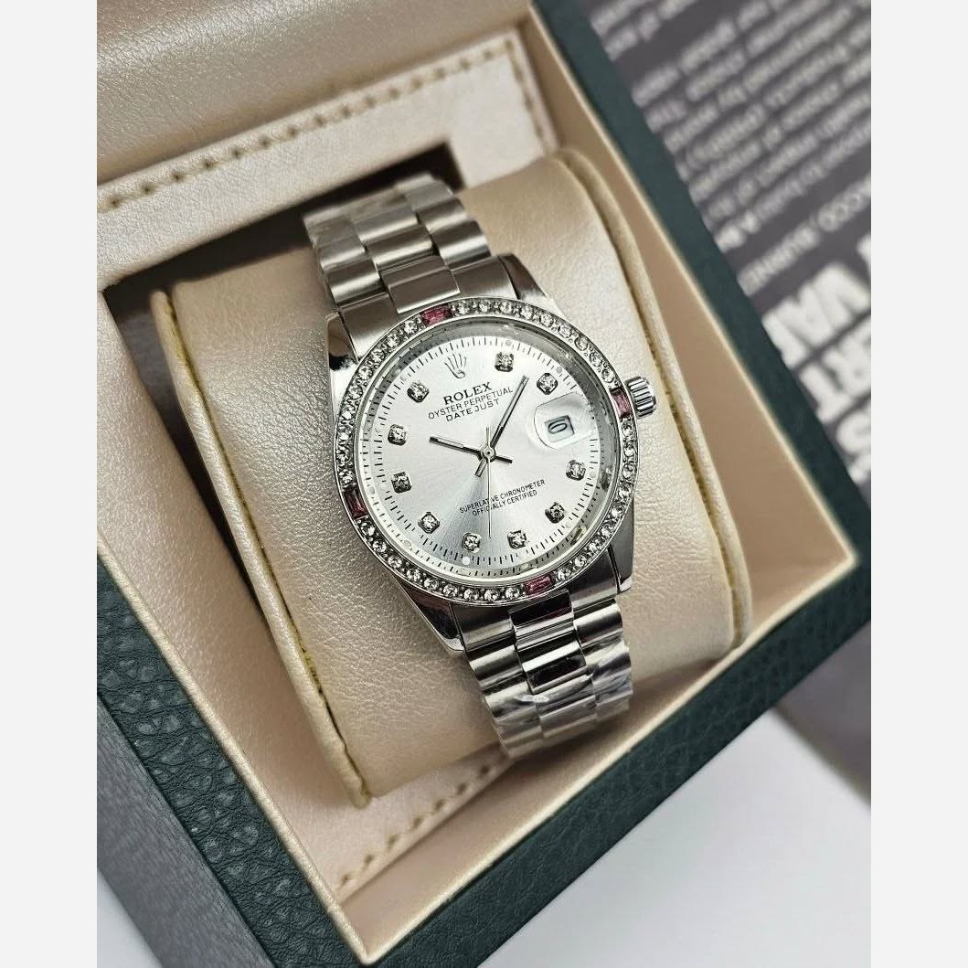 ساعت مچی مردانه وزنانه  رولکس اصلی قفل رولکسی قاب نگین دار رنگ ثابت ضداب کیفیت بینظیرROLEX