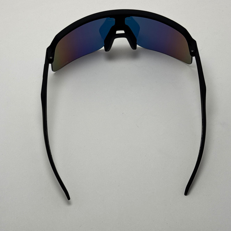 عینک آفتابی اسپرت اوکلی OAKLEY مدل SUTRO فریم مشکی عدسی آتیشی