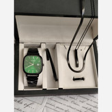 ست ساعت مردانه کاسیو casio اولدمانی مشکی صفحه سبز با دستبند بنگل و گردنبند و حلقه