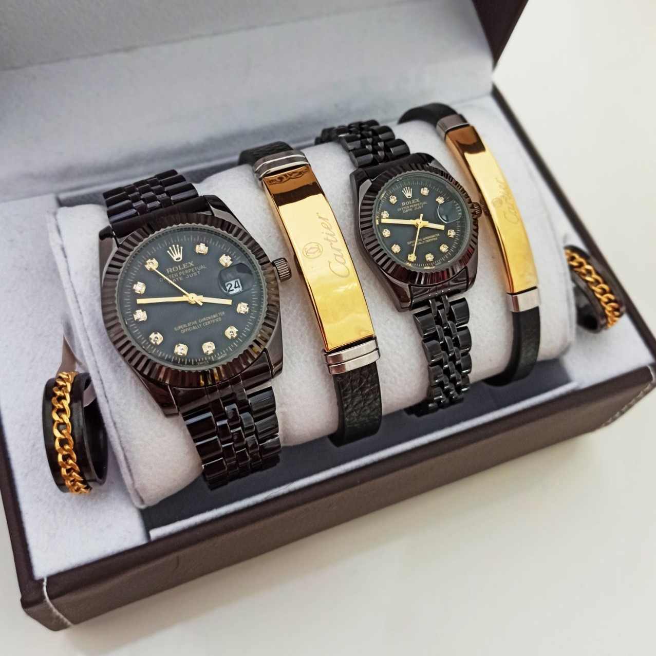 ست ساعت مردونه و زنونه  رولکس rolex دیت جاست مشکی با دستبند و انگشتر  ست دارای تقویم