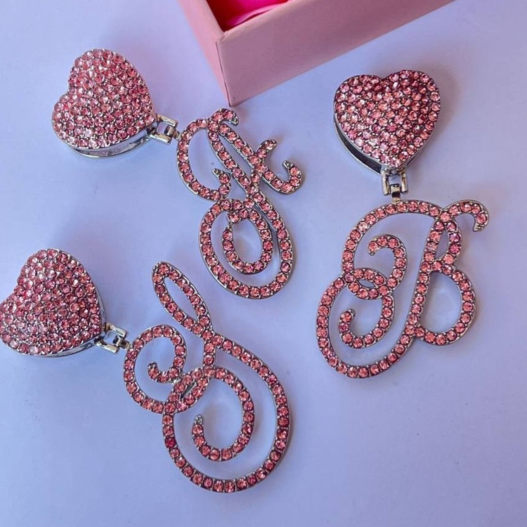 گردنبند پلاک فول نگین کاری شده طرح سکه ای دلار رنگ ثابت با کیفیت بالا کد zel (پس کرایه)