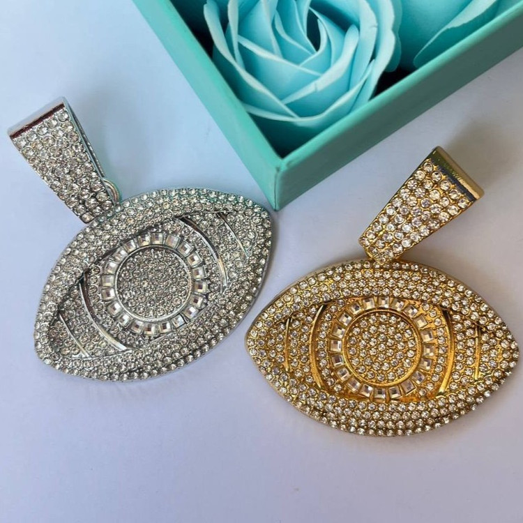 گردنبند پلاک فول نگین کاری شده طرح Luck رنگ ثابت با کیفیت بالا کد zel (پس کرایه)