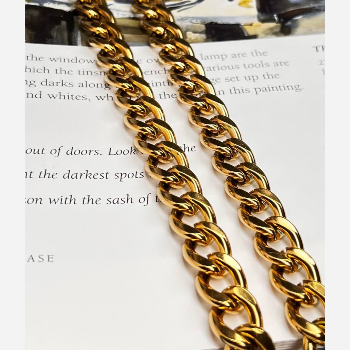 گردنبند مردانه مدل کارتیه Cartier جنس استیل عیار 316 رنگ  ثابت کد ztk (پس کرایه)