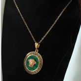 نیم ست گردنبند و گوشواره زنانه طرح ورساچه Versace رنگ کاملا ثابت کد sm (پس کرایه)