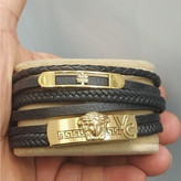 دستبند چرمی قفل و پلاک استیل مردانه طرح گوچی Gucci کیفیت چرم عالی تنوع طرح رنگ ثابت کد bn (پس کرایه)