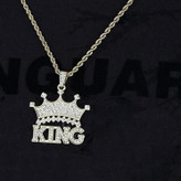 گردنبند و آویز پلاک فول نگین طرح تاج کینگ KING رنگ ثابت کد vn (پس کرایه)