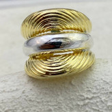 انگشتر آبکاری نقره زنانه طرح طلایی وسط نقره ای فری سایز Freesize رنگ ثابت کد tj (پس کرایه)