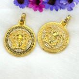 گردنبند و آویز پلاک استیل مردانه طرح ورساچه Versace دور نگین تنوع طرح رنگ ثابت کد sm