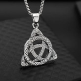 گردنبند و پلاک آویز استیل طرح مثلث و حلقه بی نهایت رنگ ثابت کد ar
