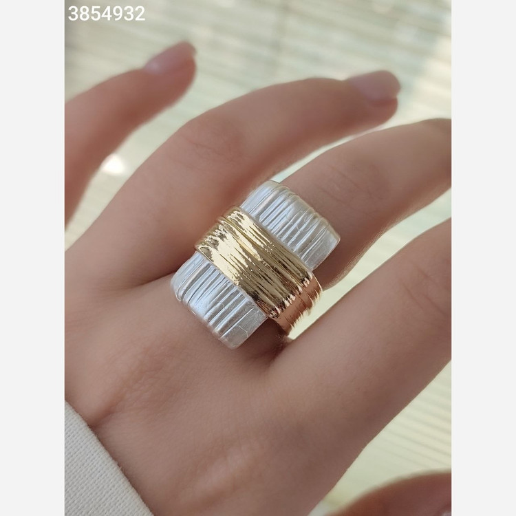 انگشتر فانتزی 3854932