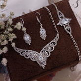 سرویس جواهری رنگ نقره ای