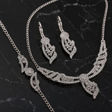 سرویس نگیندار سفید نقره ای زنانه رنگ ثابت تضمینی طرح طلا