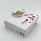 ساعت مچی زنانه عقربه ای جواهری مدل KYW162