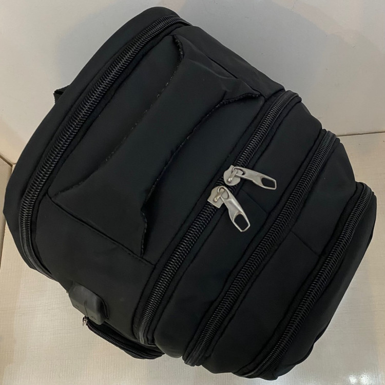 کوله پشتی فوق حرفه ای درجه یک برند CAT مناسب برای لپ تاپ بزرگ کوله پشتی دانشجویی (پس کرایه)