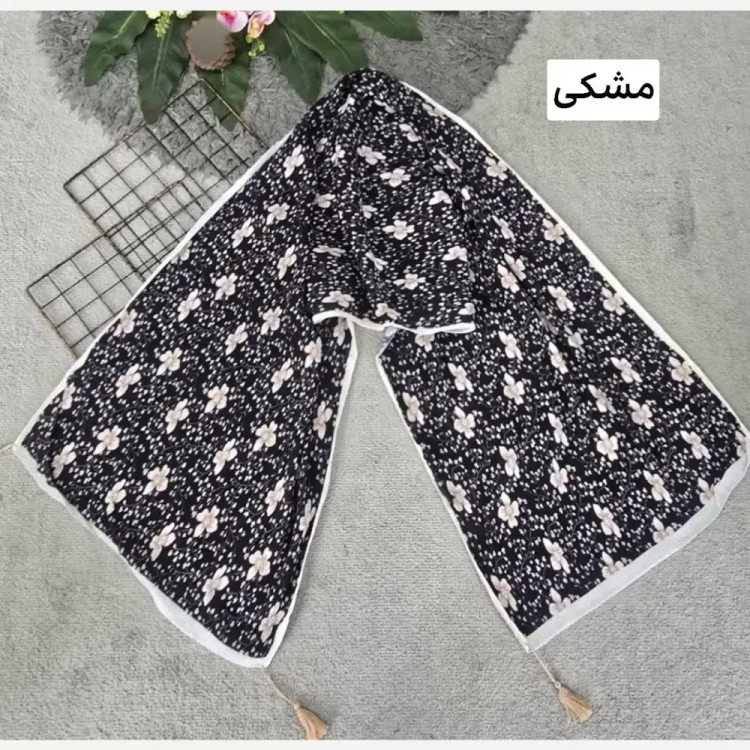 شال زنانه برشکا طرح گل گلی پلیسه قواره بزرگ ابعاد 175 در 75 سانتی متر