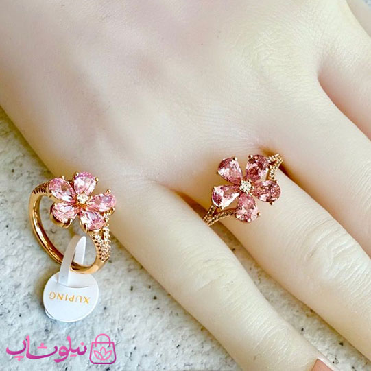 انگشتر زنانه ژوپینگ طلایی مدل گل صورتی کد 3991