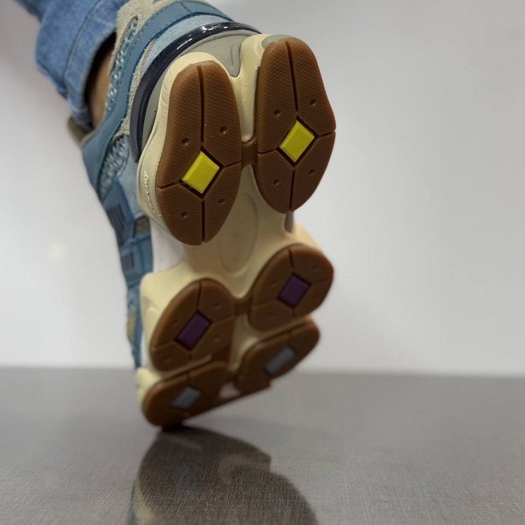 کتونی نیوبالانس مردانه و زنانه مدل 9060