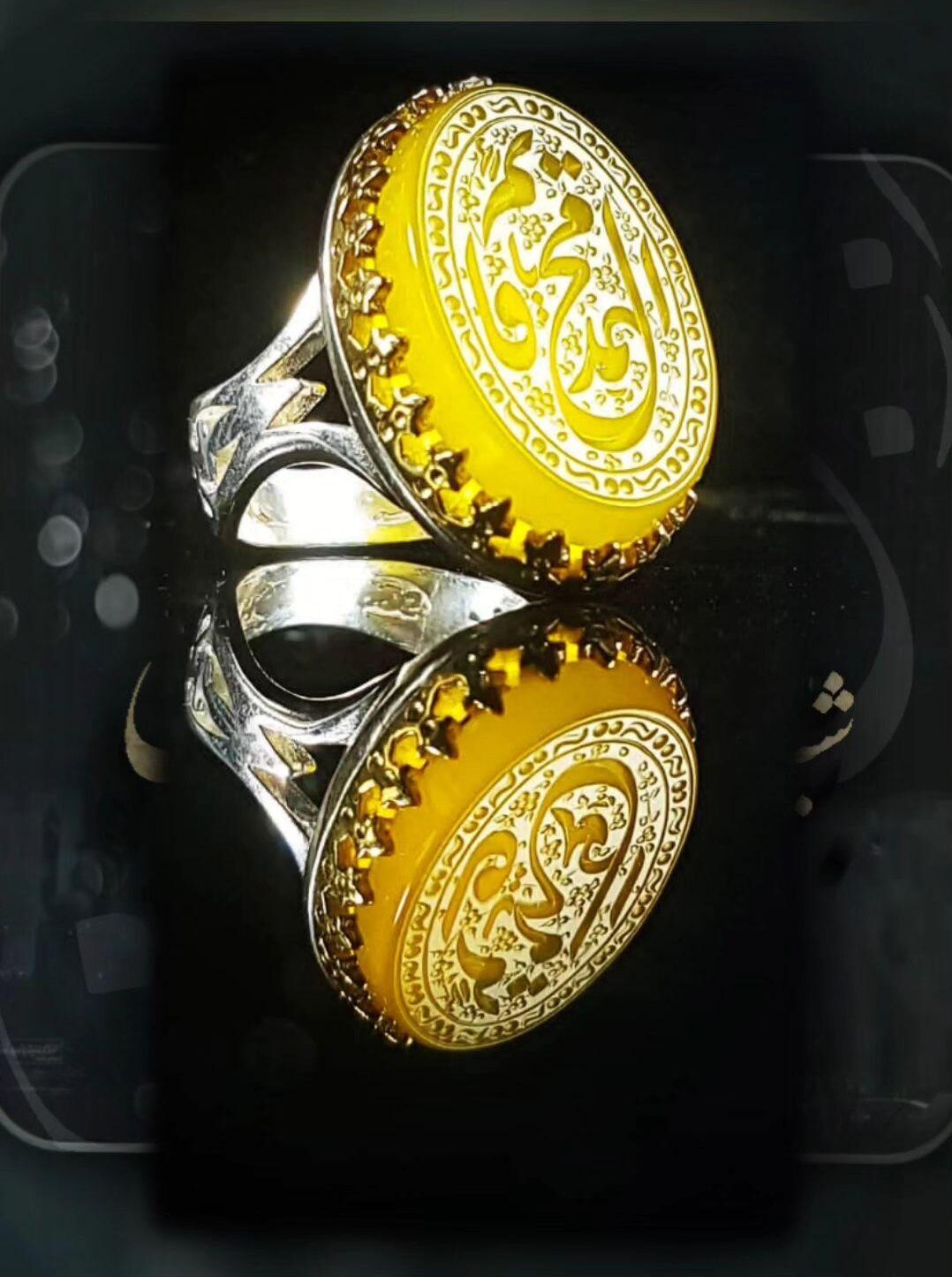 انگشتر نقره باسنگ عقیق زرد حکاکی یاقائم آل محمد رکاب نیزه تاج برنجی کد 2228