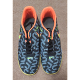 کفش فوتسال سالنی اعلا مارک نایک سایز 42 تا 45