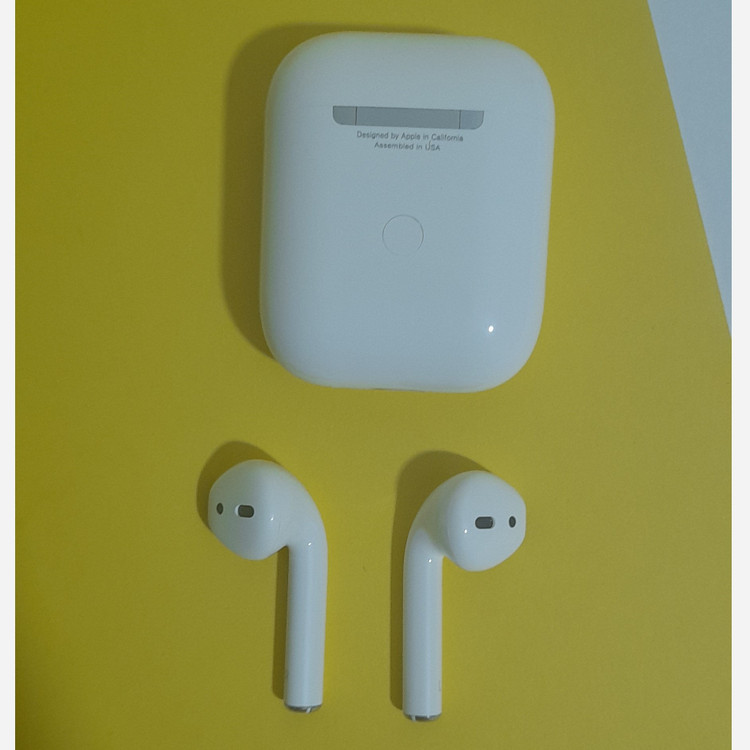 ایرپاد اپل سری Airpods 2 آمریکا بالاترین کیفیت بازار Anc دار گارانتی دبی فروش به قیمت پارسال ایکس