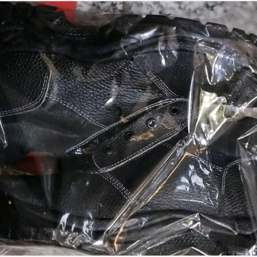 کفش ایمنی میداس تبریز از سایز 39 تا 45 پرفروش باحداقل سود ارسال رایگان پرفرووش
